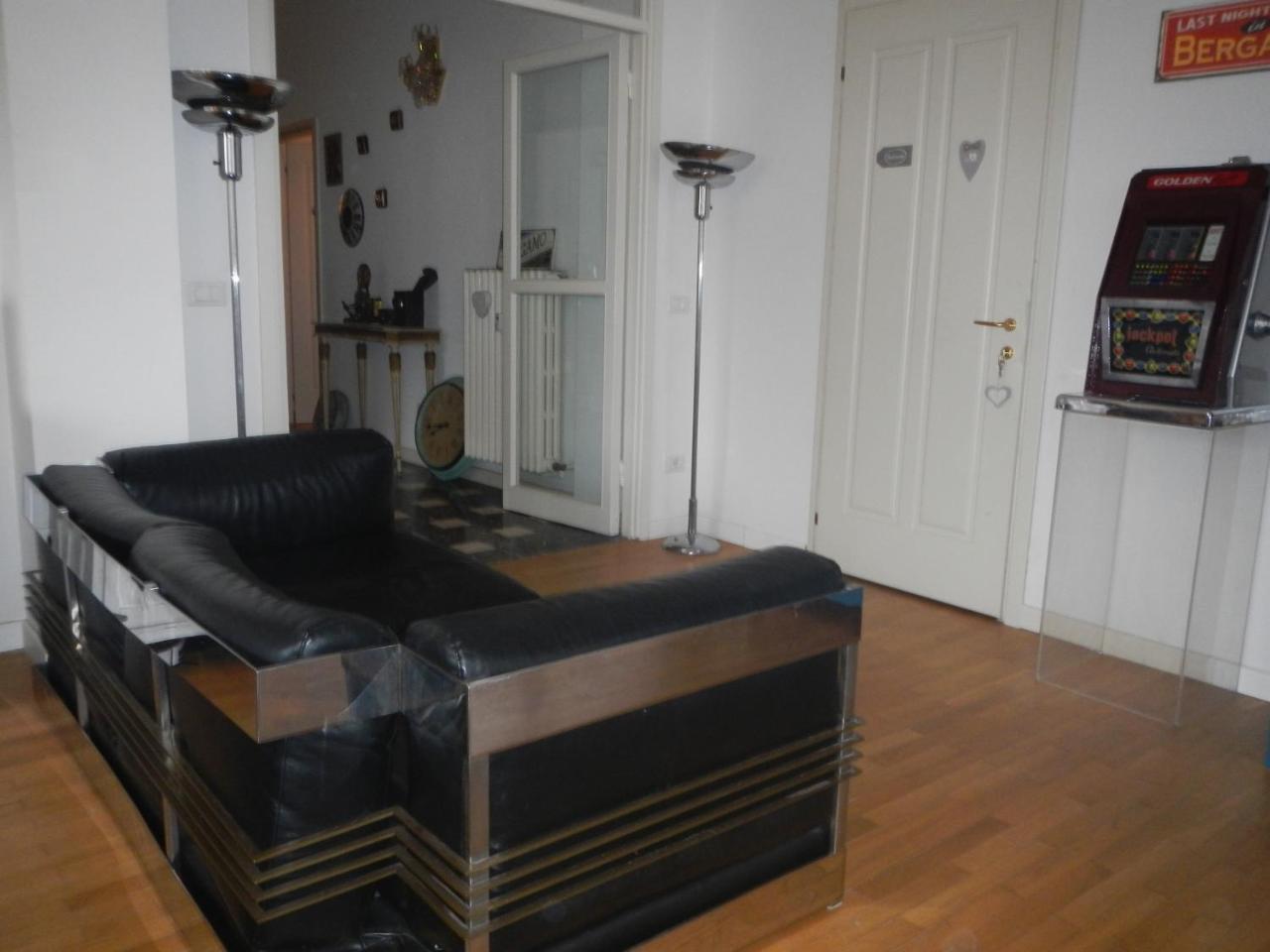 Bonsy Bob Bed & Breakfast Bergamo Bagian luar foto